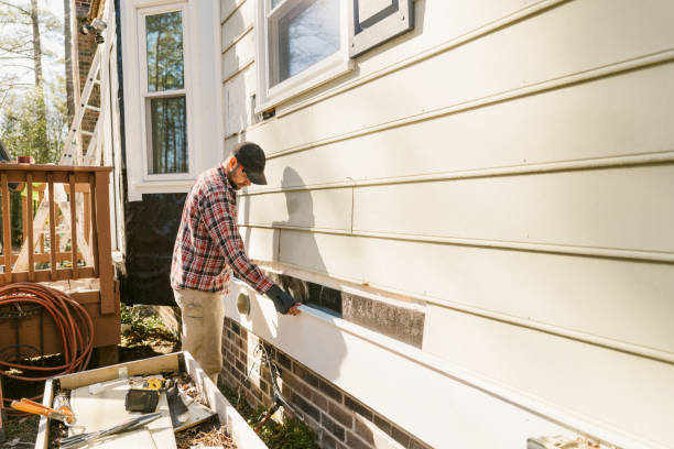 Trusted Emergency Siding Repair service in East Liberty, OH - Creative Siding